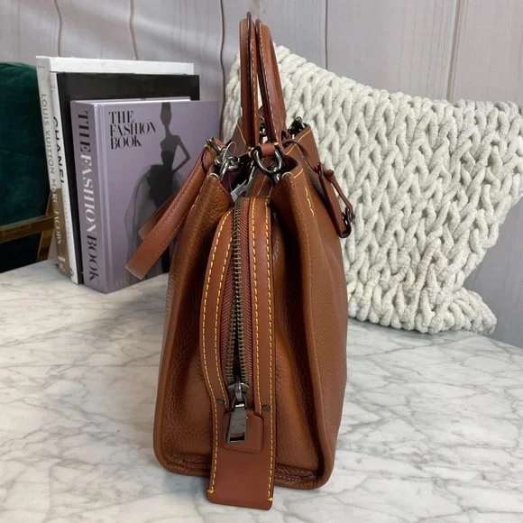 Coach rogue size 30 - Picture 2 of 14